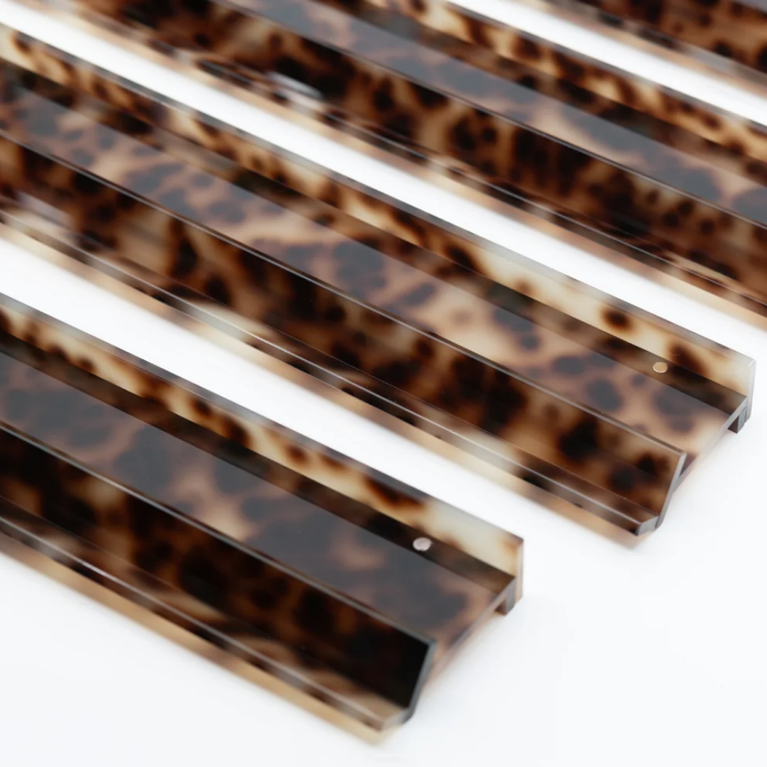 PRE-ORDER Blonde Tortoise Classic Acrylic Racks