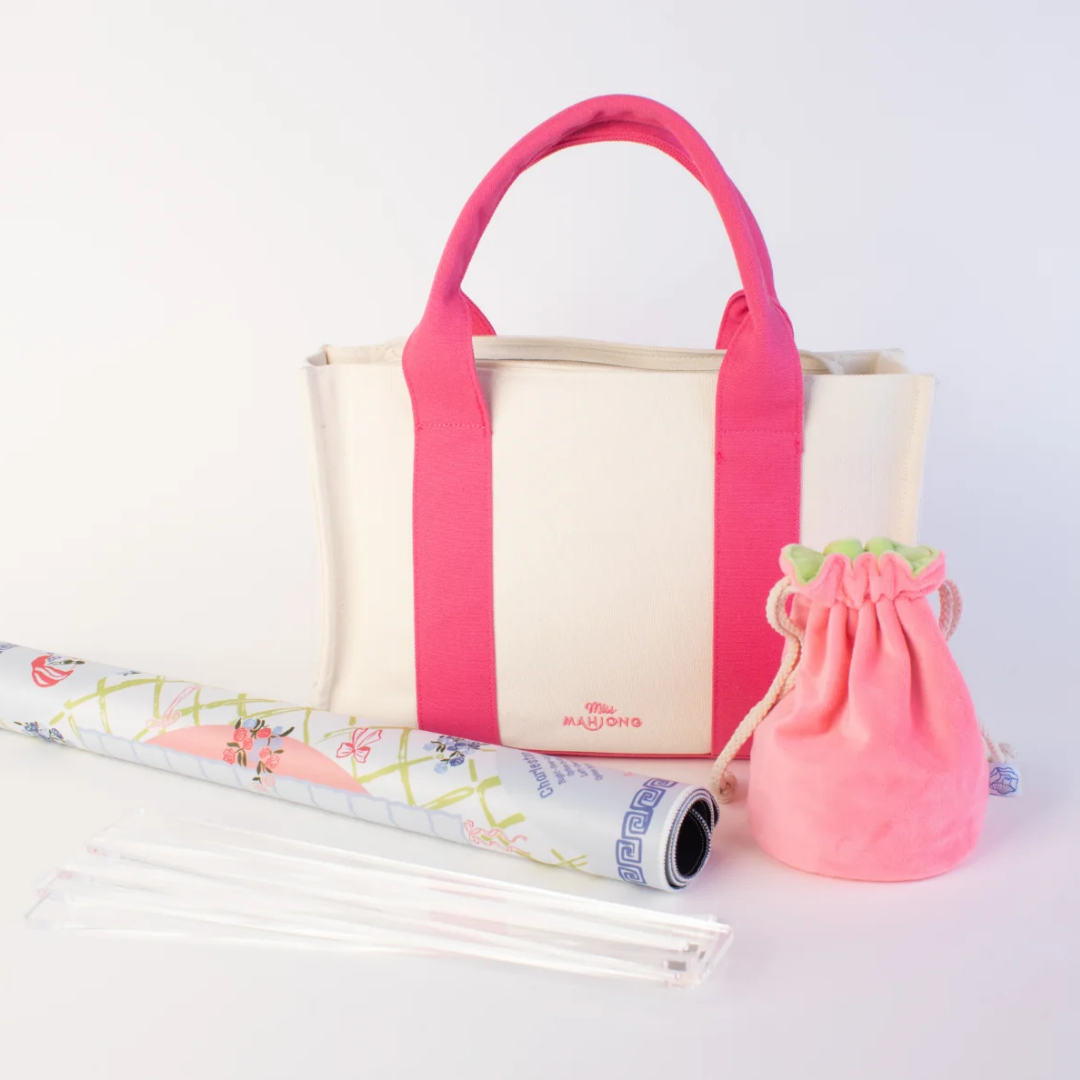 Mini Miss Darling: Travel Mahjong Bundle