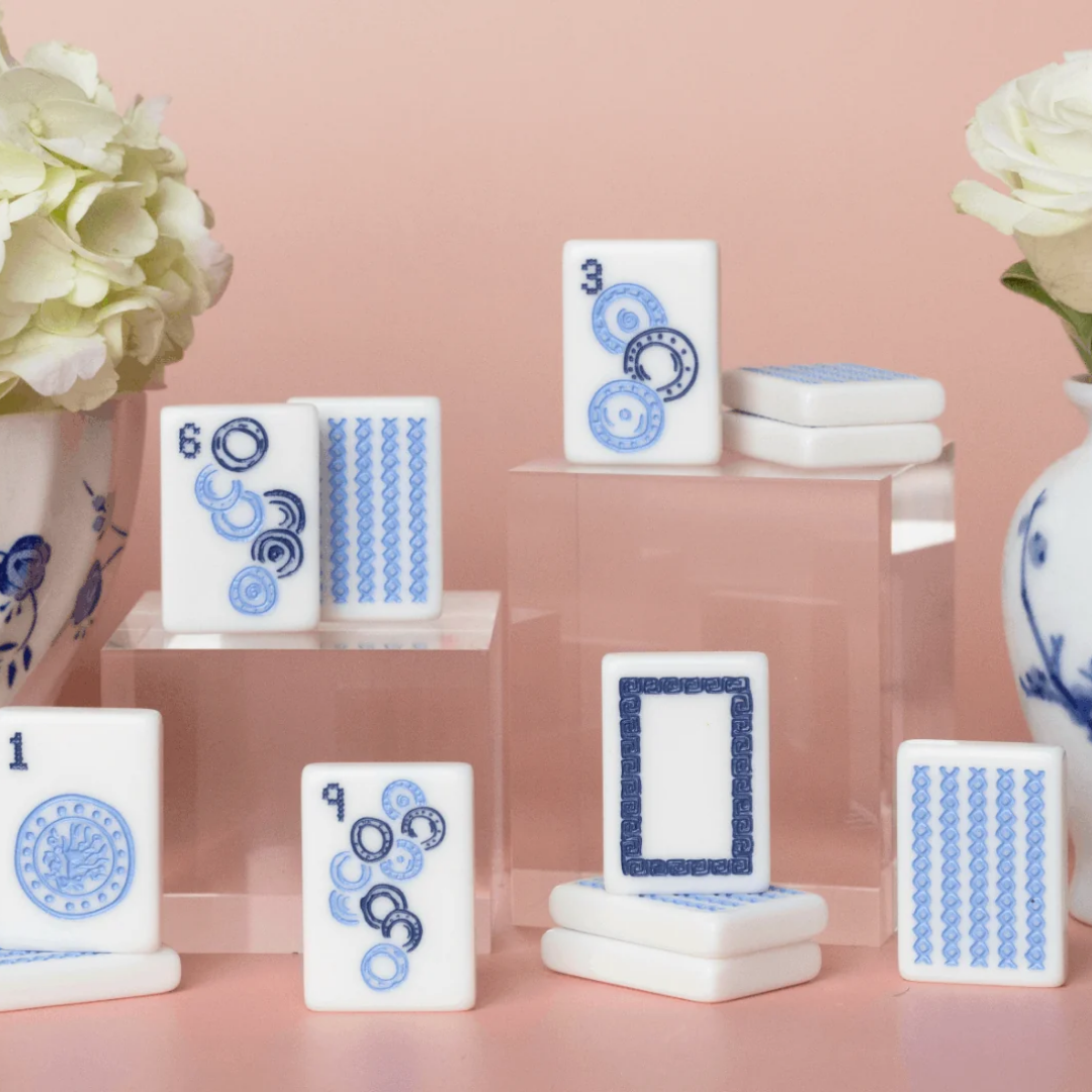 Mini Miss Darling: Travel Mahjong Bundle