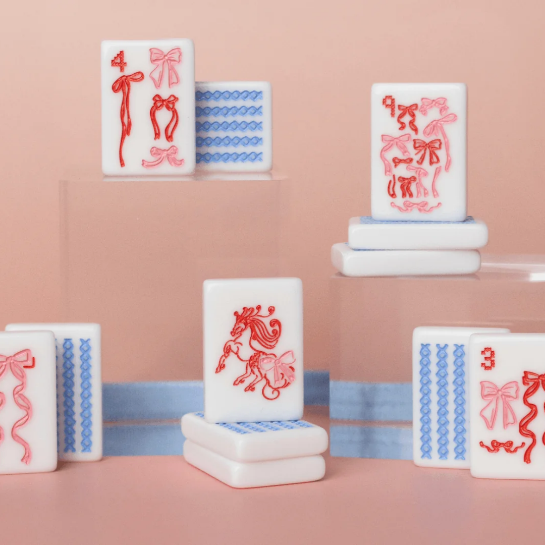 Mini Miss Darling: Travel Mahjong Bundle