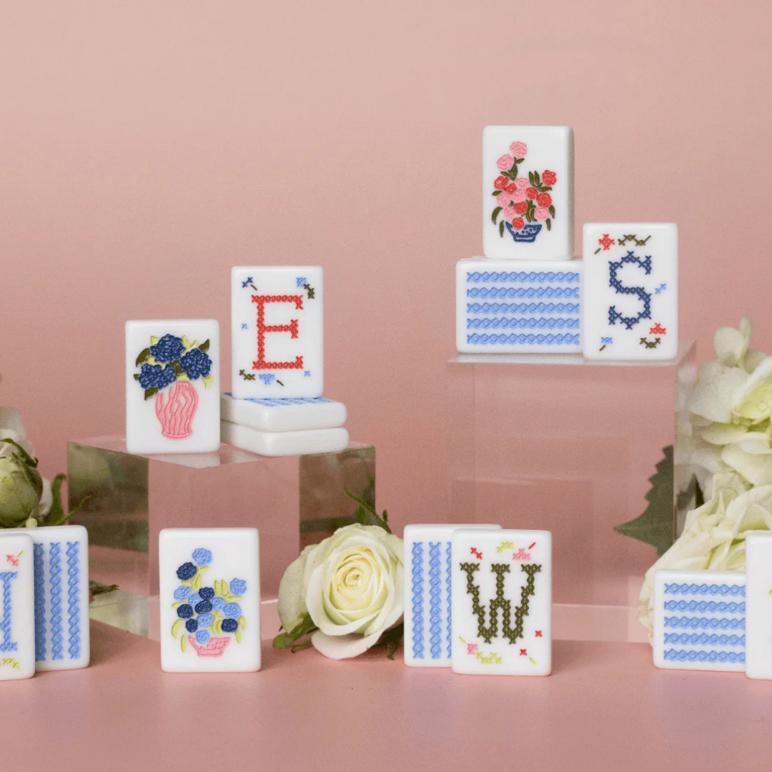 Mini Miss Darling: Travel Mahjong Bundle