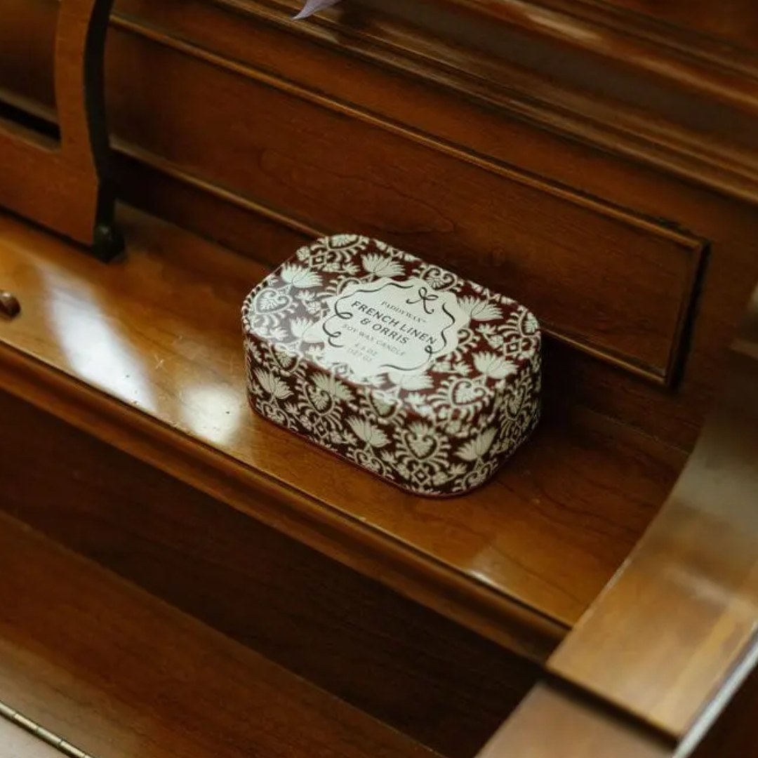 French Linen & Orris - Tin Candle