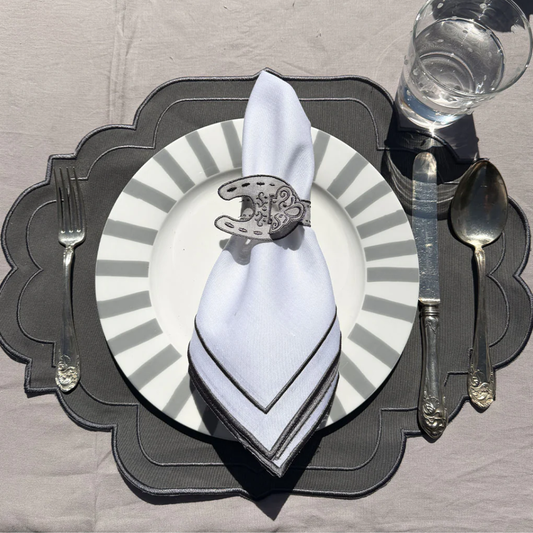 Individuales Hannah en Algodon Gris con Bordado Set de 4