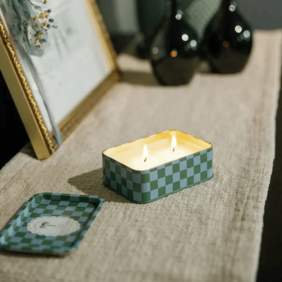 Lush Palms - 6.5 oz Tin Candle