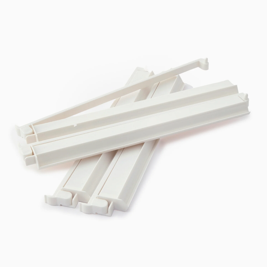 Mahjong - White Acrylic Rack & Pusher Set